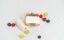 Load image into Gallery viewer, Lulu Berry