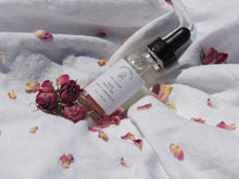 Load image into Gallery viewer, Rose Body Oil