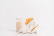 Load image into Gallery viewer, Peony Milk Tea | Goat Milk